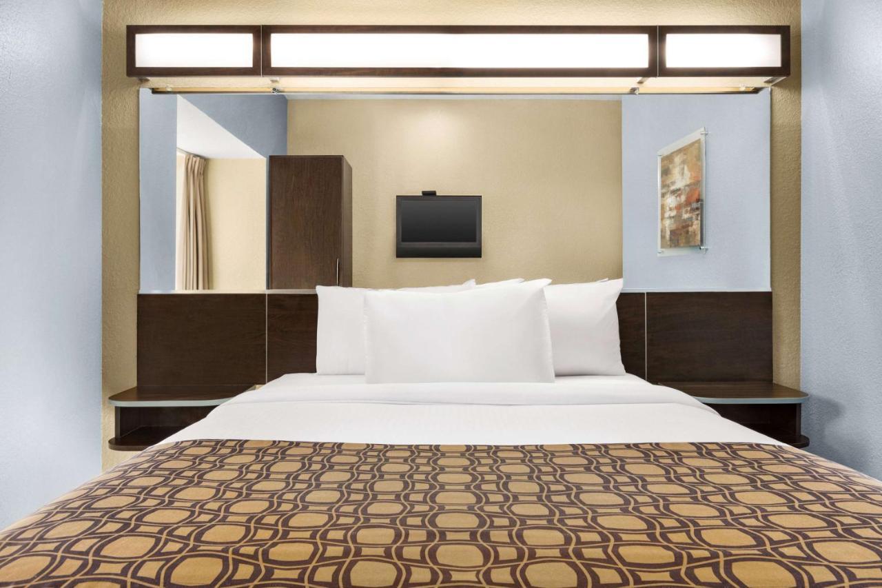 Microtel Inn & Suites By Wyndham Woodstock/Atlanta North Ngoại thất bức ảnh